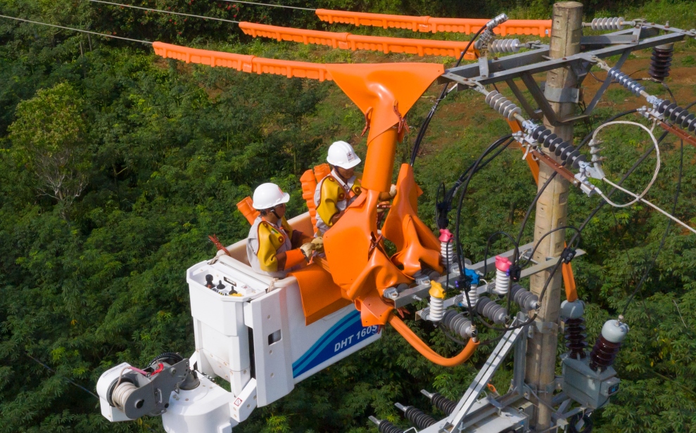 EVNCPC cung cấp điện an toàn, liên tục dịp lễ 30-4 và 1-5